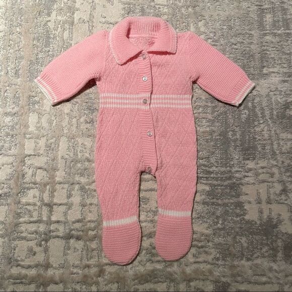 🚨 3 for $25 - VINTAGE Handmade Knit Baby Romper - Picture 1 of 6